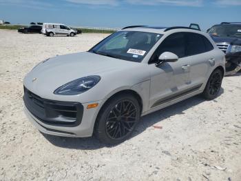  Salvage Porsche Macan