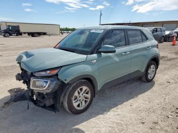  Salvage Hyundai VENUE