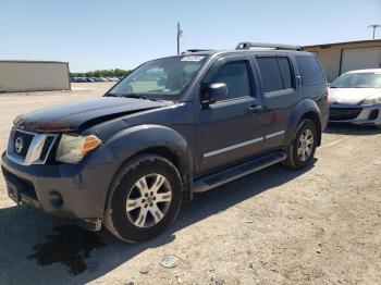  Salvage Nissan Pathfinder
