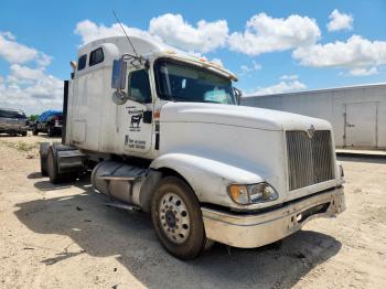  Salvage International 9900i Trac
