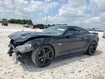  Salvage Ford Mustang