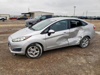  Salvage Ford Fiesta