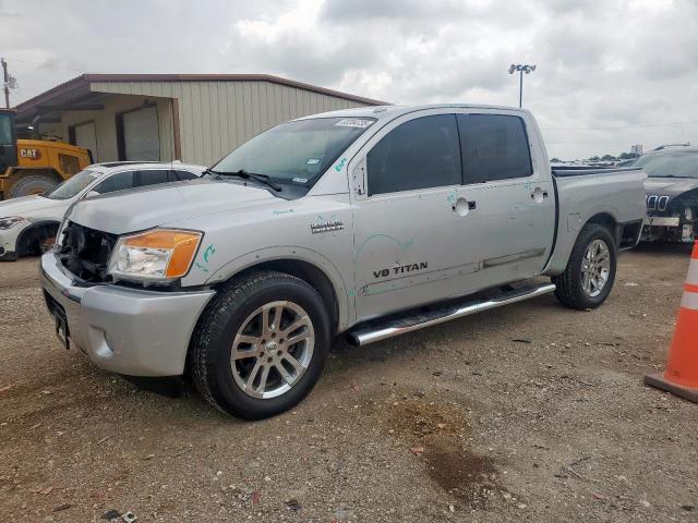  Salvage Nissan Titan
