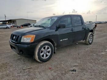  Salvage Nissan Titan