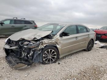 Salvage Toyota Avalon