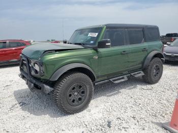  Salvage Ford Bronco