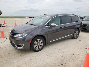  Salvage Chrysler Pacifica