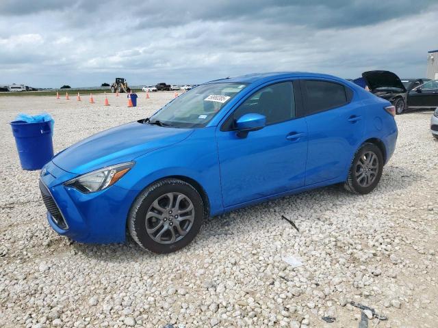  Salvage Toyota Yaris