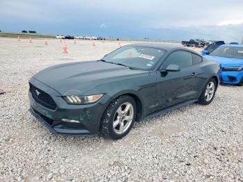  Salvage Ford Mustang