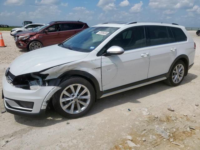  Salvage Volkswagen Golf