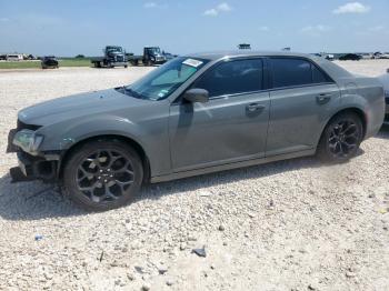  Salvage Chrysler 300