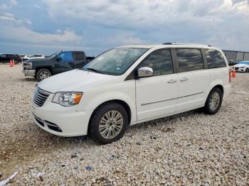  Salvage Chrysler Minivan
