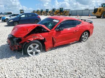  Salvage Ford Mustang