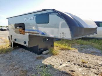  Salvage Palomino Real-lite
