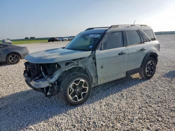  Salvage Ford Bronco