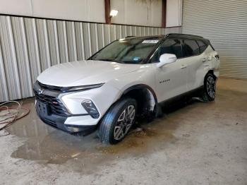  Salvage Chevrolet Blazer
