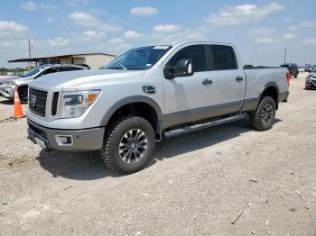  Salvage Nissan Titan