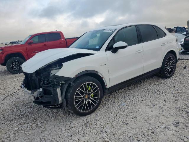  Salvage Porsche Cayenne
