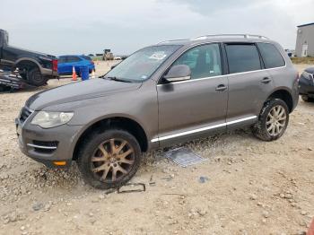  Salvage Volkswagen Touareg