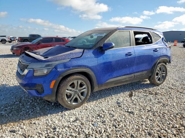  Salvage Kia Seltos