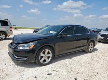  Salvage Volkswagen Passat