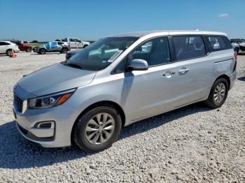  Salvage Kia Sedona