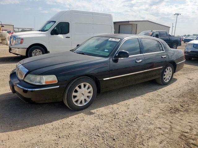  Salvage Lincoln Towncar