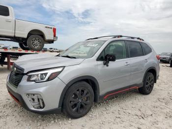  Salvage Subaru Forester