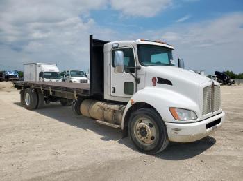  Salvage Kenworth T370