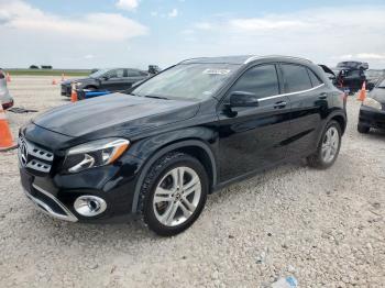  Salvage Mercedes-Benz GLA