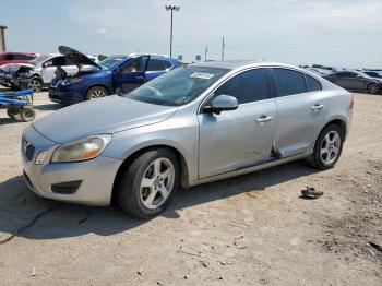  Salvage Volvo S60