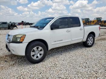  Salvage Nissan Titan