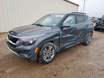  Salvage Kia Seltos