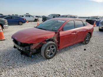  Salvage Kia K4 Lx