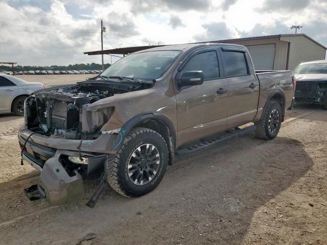  Salvage Nissan Titan