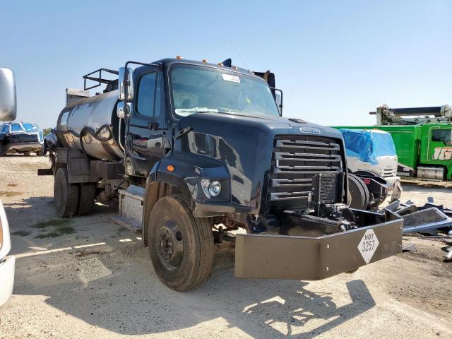  Salvage Freightliner 108sd