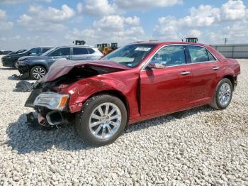  Salvage Chrysler 300