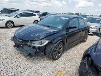  Salvage Chrysler 200