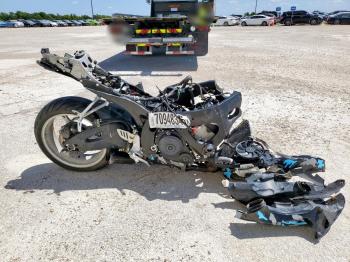  Salvage Suzuki Gsx
