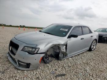 Salvage Chrysler 300