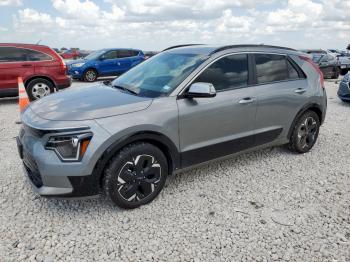  Salvage Kia Niro