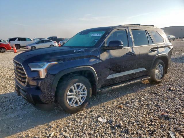  Salvage Toyota Sequoia