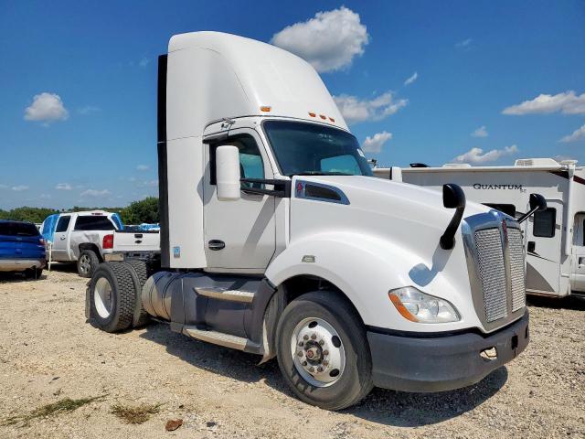  Salvage Kenworth T680