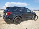 Ford Explorer St Image 2