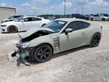  Salvage Toyota Scion