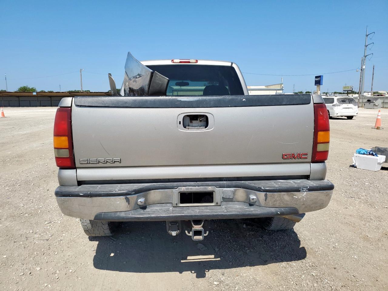 GMC Sierra K1500 Image 7