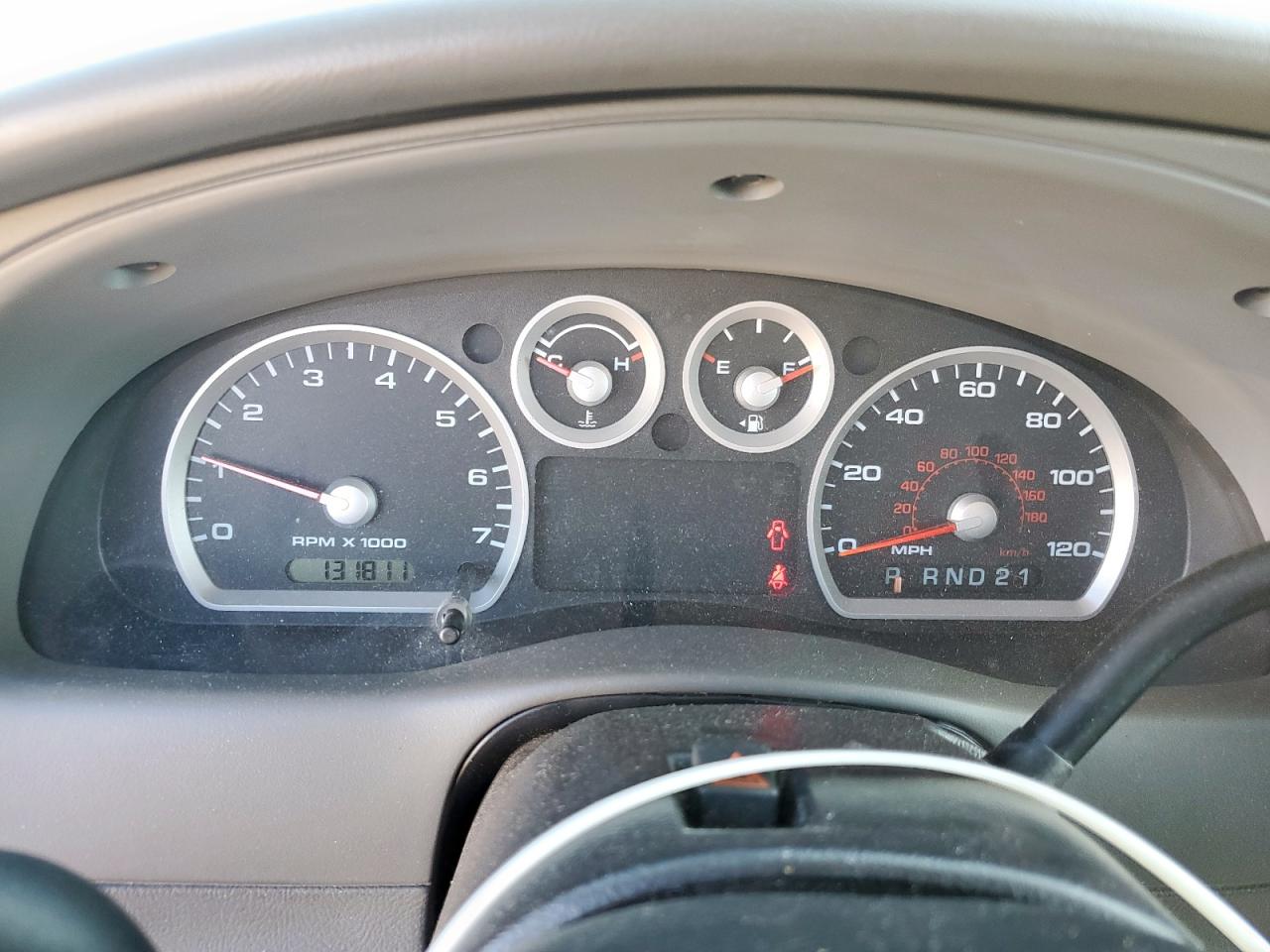 Ford Ranger Super Cab Image 12