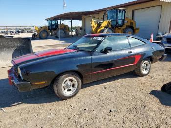  Salvage Ford Mustang
