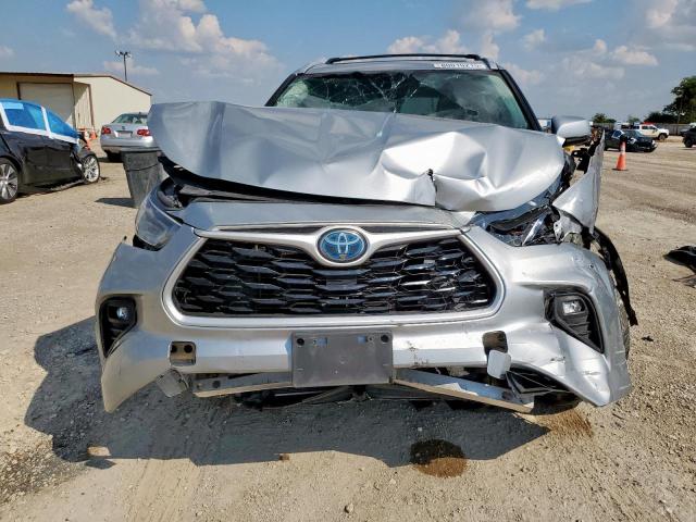 Toyota Highlander Hybrid Xle Image 6