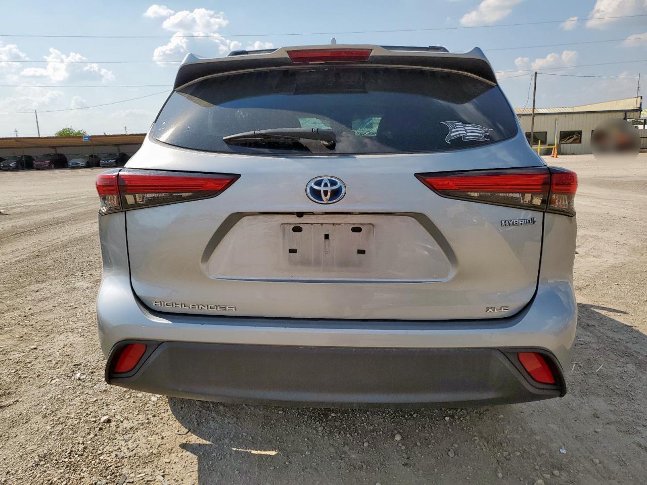 Toyota Highlander Hybrid Xle Image 8